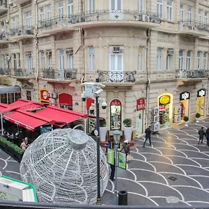 4* فندق Solo On Nizami Street